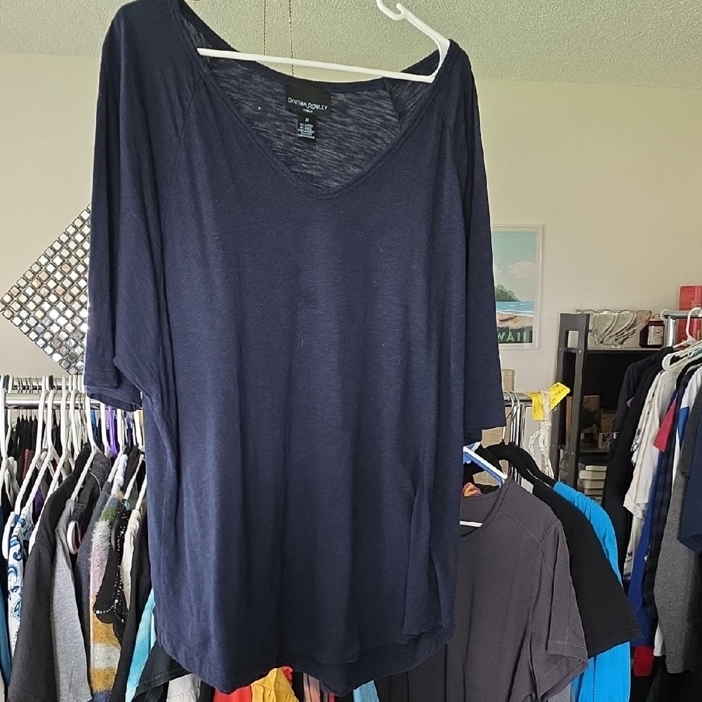 Women's Navy Blue Top
